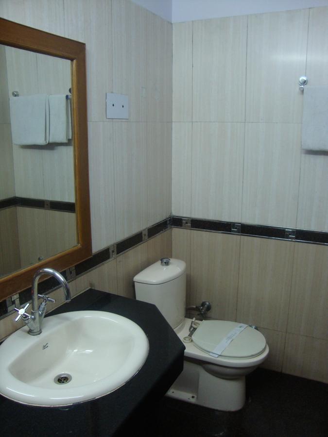 Hotel Silver Rock Масурі Екстер'єр фото